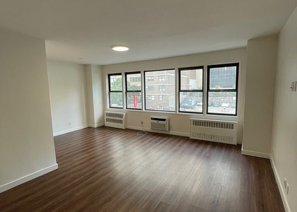 East 36 Street - Photo 1