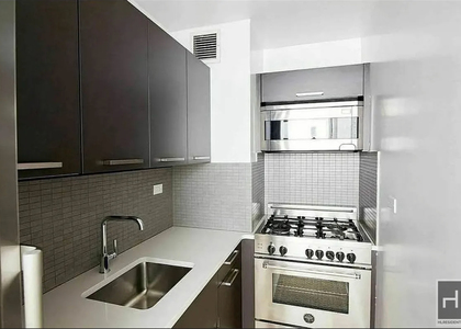 East 39th Street - Photo 1