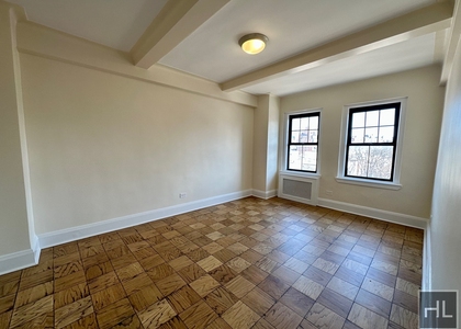 Christopher Street - Photo 1