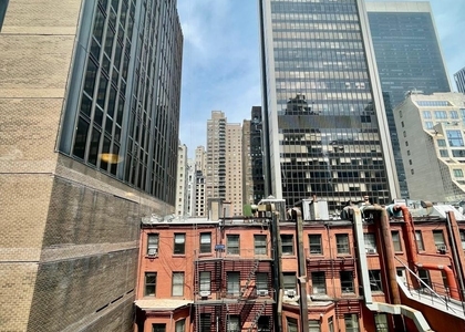 West 55 Street - Photo 1