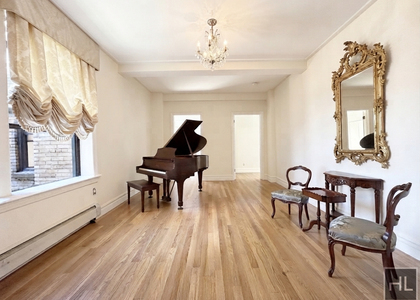 West 79 Street - Photo 1