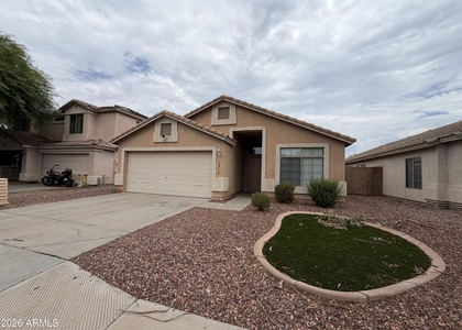 12710 W Ash Street - Photo 1