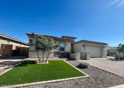 8513 W Rancho Drive - Photo 1