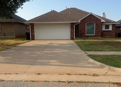 12513 Sw 14th Street - Photo 1