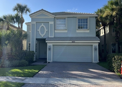 9070 Dupont Place - Photo 1