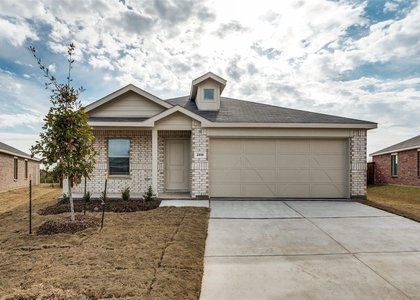 2816 Green Hill Way - Photo 1