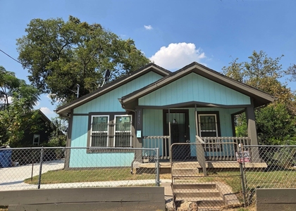 2835 Oakdale Street - Photo 1
