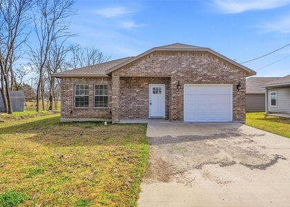 4215 Oneal Street - Photo 1