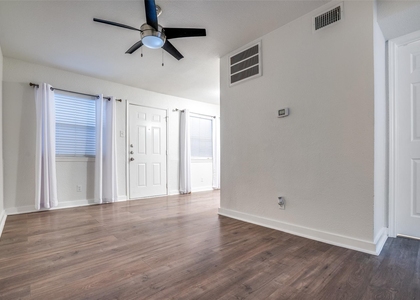 4927 San Jacinto Street - Photo 1