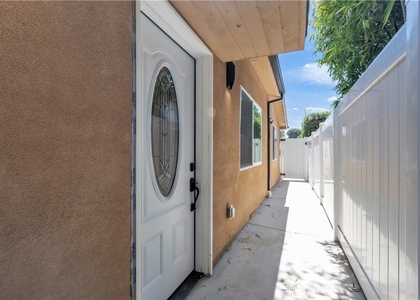 16435 Kingsbury Street - Photo 1