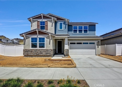 5538 Alethea Way - Photo 1