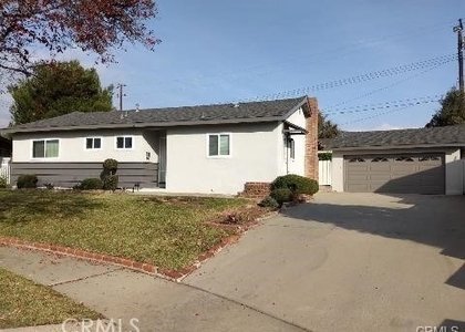 1630 Bentley Place - Photo 1