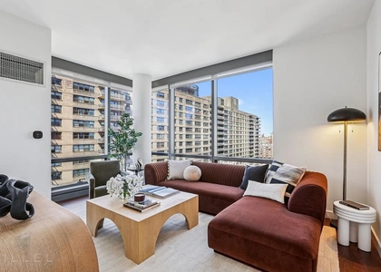 West 67th Street - Photo 1