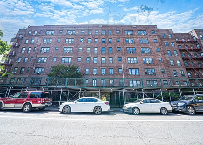 143-50 Hoover Avenue - Photo 1
