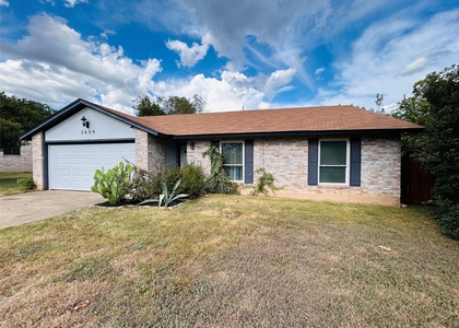 2608 Cypress Ln - Photo 1