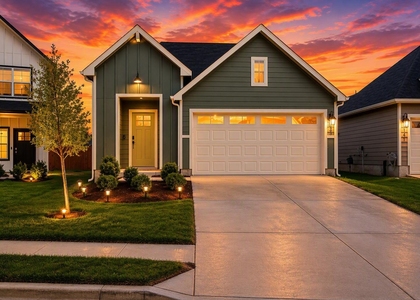 133 Frogmore Loop - Photo 1