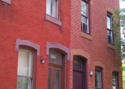 1732 W Diamond Street - Photo 1
