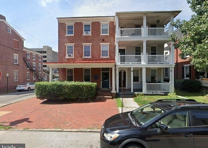 129 W Miner Street - Photo 1