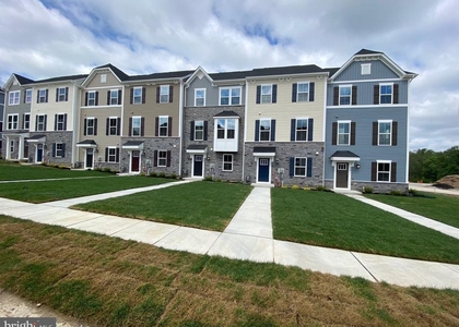 434 Paperbark Square - Photo 1