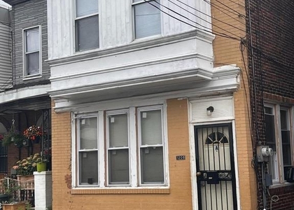 1208 Carl Miller Boulevard - Photo 1