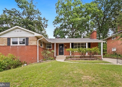 9017 Saint Andrews Place - Photo 1