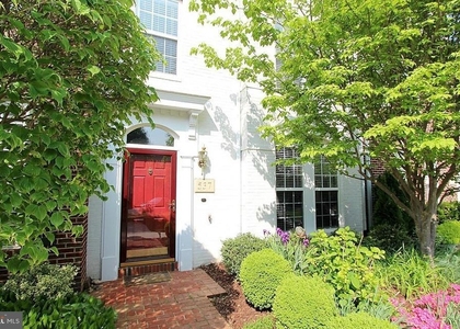 537 Longhorn Crescent - Photo 1