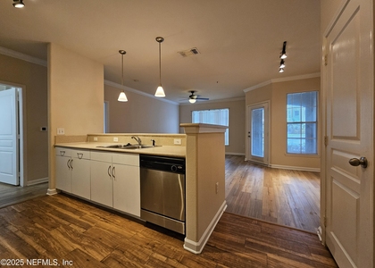 8290 Gate Parkway - Photo 1