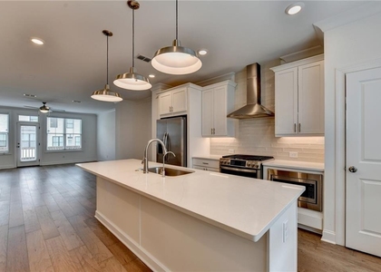 603 Millcroft Boulevard - Photo 1