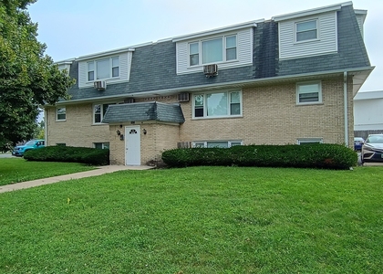 5811 Rose Avenue - Photo 1