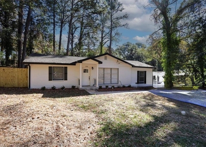 1508 Peachcrest Road - Photo 1