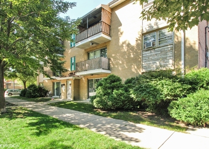 5534 W Bryn Mawr Avenue - Photo 1