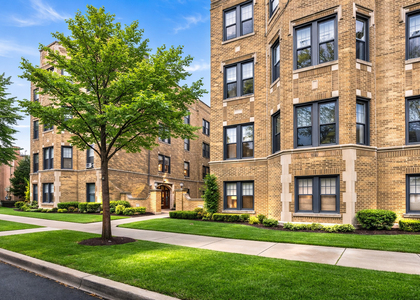 2348 W Addison Street - Photo 1