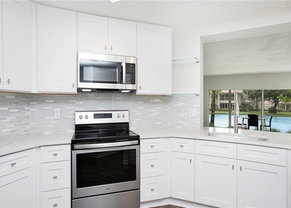 6225 Bellerive Avenue - Photo 1