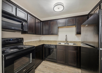 427 W 16th Street - Photo 1