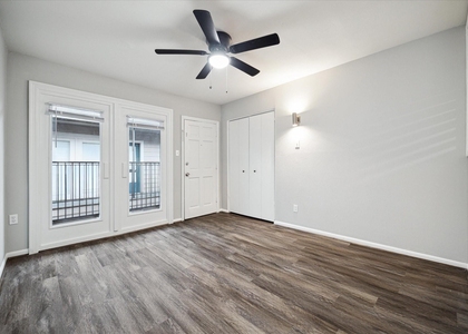 2202 Park Street - Photo 1