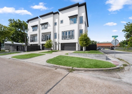 3022 Holman Street - Photo 1