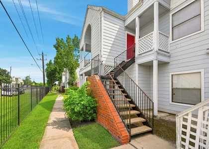 14550 Fonmeadow Drive - Photo 1