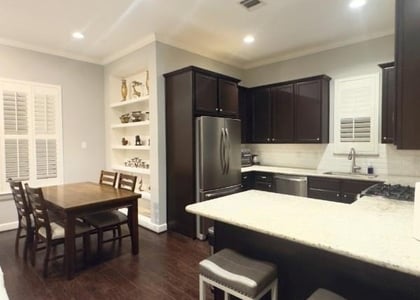 1707 Crockett Street - Photo 1