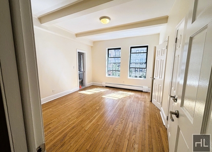 West 79 Street - Photo 1