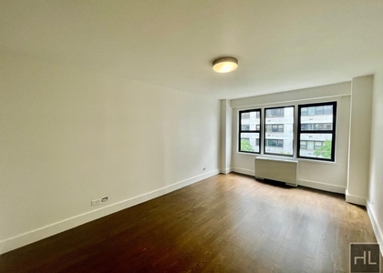 East 63 Street - Photo 1