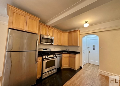 Christopher Street - Photo 1