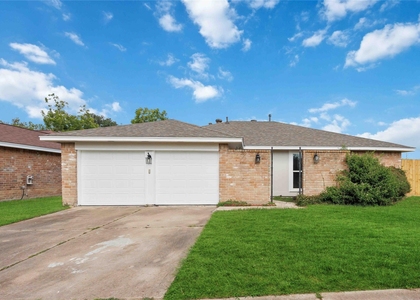 2702 Sicklepod Drive - Photo 1