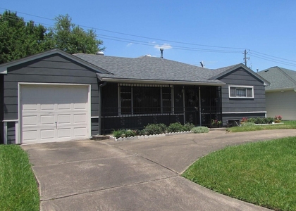 3711 Wentworth Street S - Photo 1