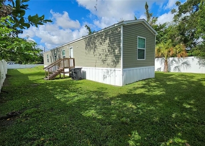 1831 Ruby Street - Photo 1
