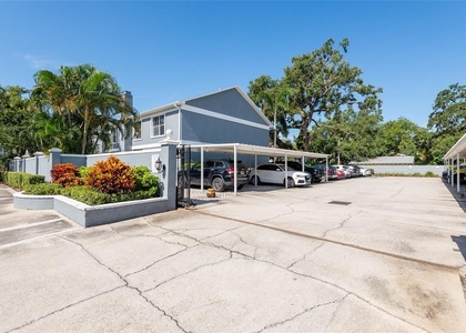 315 S Edison Avenue - Photo 1