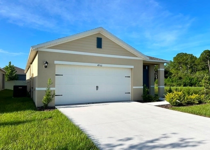 4952 Kaia Avenue - Photo 1
