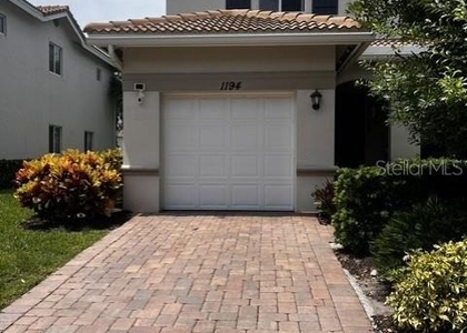 1194 Paisley Court - Photo 1