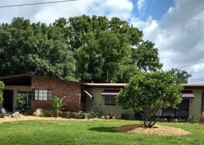 108 E Hazel Street - Photo 1