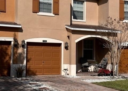 11048 Savannah Landing Circle - Photo 1