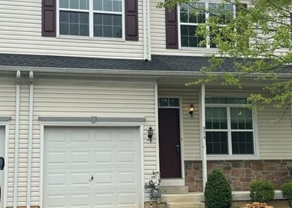 974 King Way - Photo 1